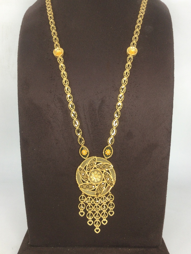 135617